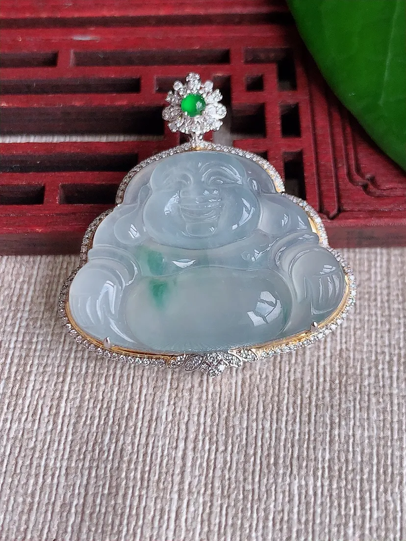 天然A货翡翠18K金伴飘花佛公吊坠尺寸36×34.5×8.2裸石22.7×31.4m量8.10g 0