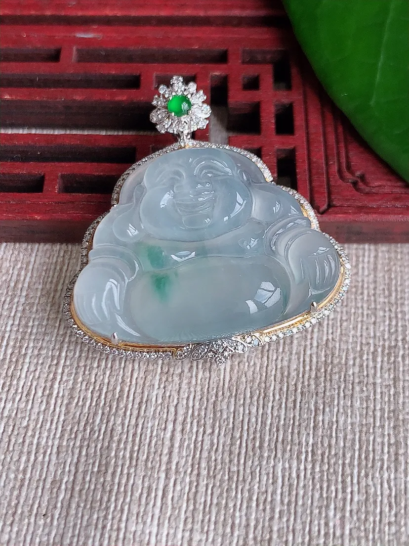 天然A货翡翠18K金伴飘花佛公吊坠尺寸36×34.5×8.2裸石22.7×31.4m量8.10g 0701