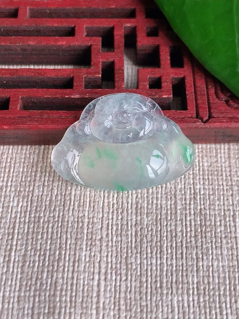 天然A货翡翠飘绿一刀切佛件尺寸17.3×25.6×3.6m量2.69g 0701