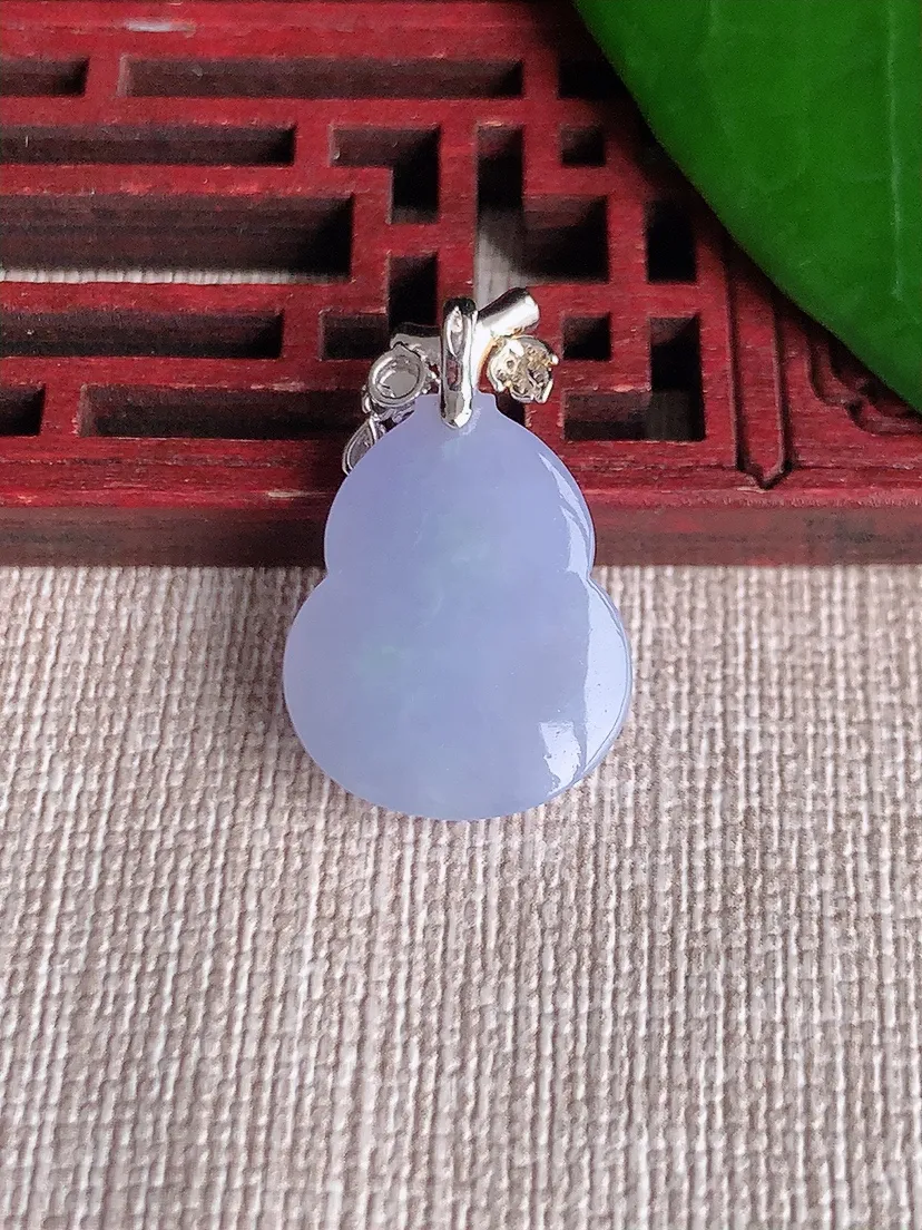 天然A货翡翠18K金伴紫罗兰葫芦吊坠尺寸26×20×15.8×6.7m量4.20g 0701