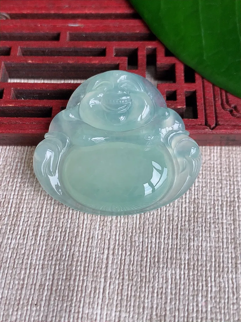 天然A货翡翠晴水佛公吊坠尺寸31.5×35.7×6m量11.66g 0701
