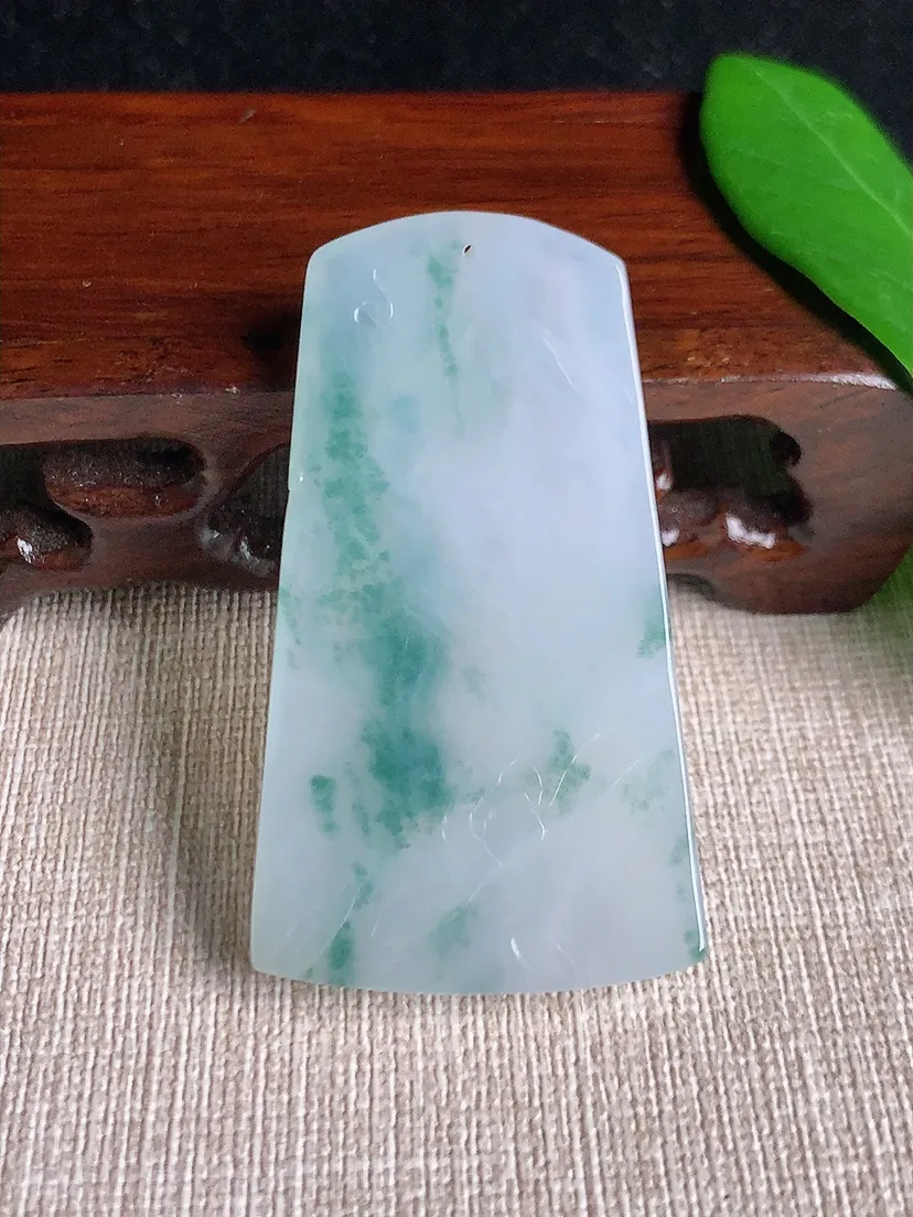 天然A货翡翠飘花普贤菩萨吊坠尺寸53.6×30×5m量19.74g 0701