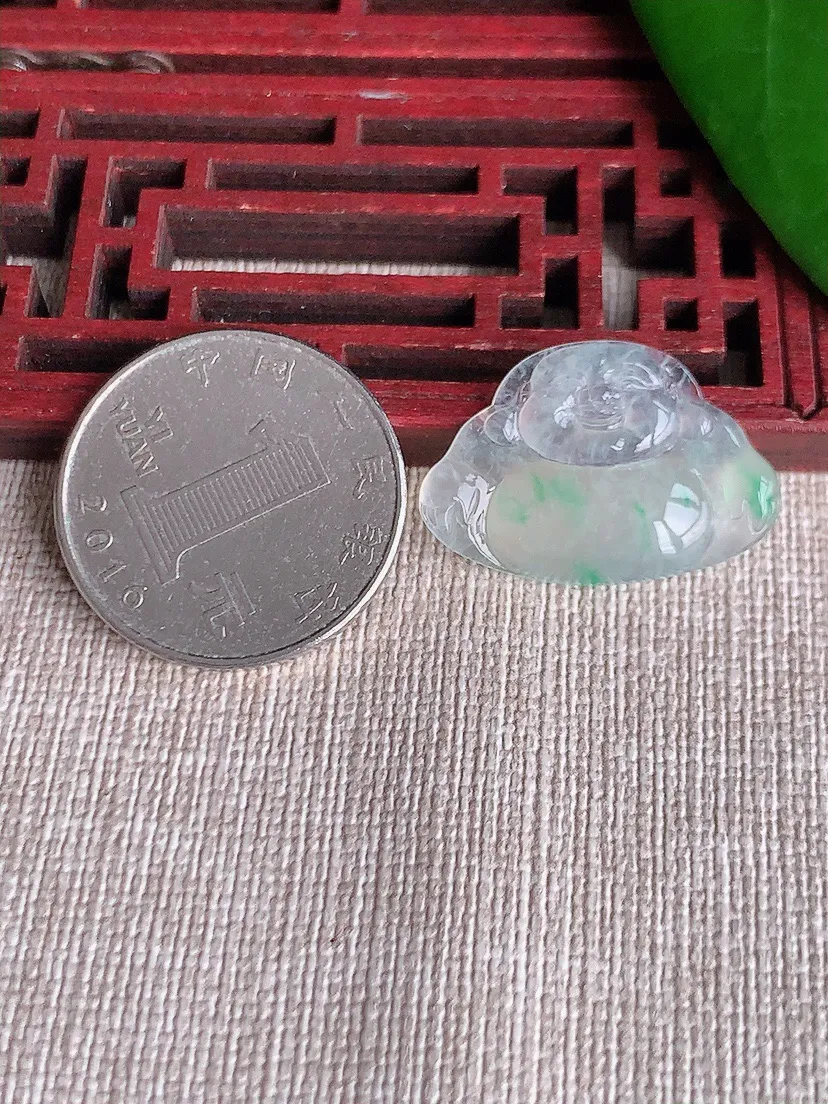 天然A货翡翠飘绿一刀切佛件尺寸17.3×25.6×3.6m量2.69g 0701