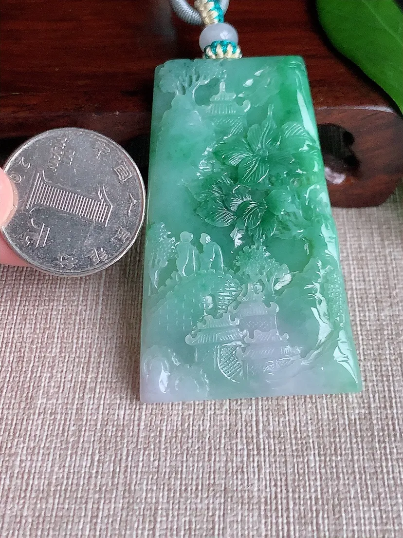 天然A货翡翠冰润飘花意境山水牌吊坠 尺寸57.3×35×6.5m量34.55g 0701