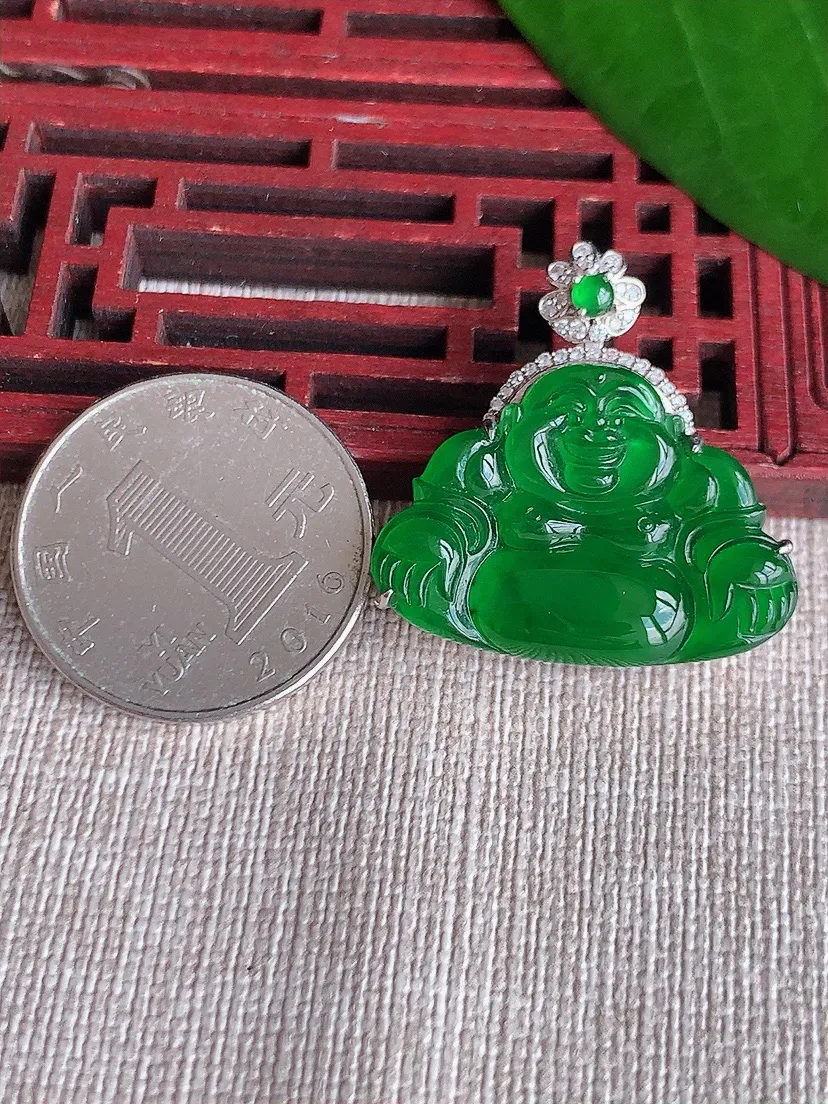 天然A货翡翠18K金伴满绿佛公吊坠尺寸29.2×20×28.3×7.6m量6.57g 0702