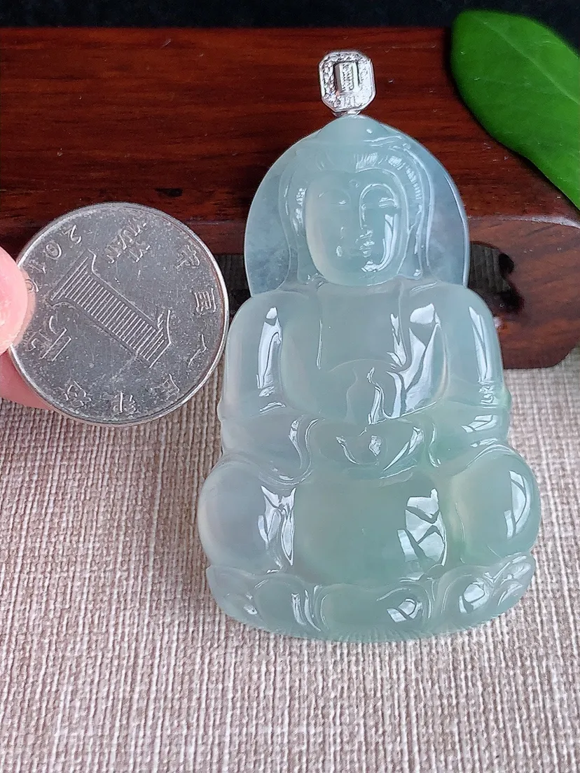 天然A货翡翠18K金伴晴水正装观音吊坠尺寸65.4×57.2×36.3×6m量23.40g 0702