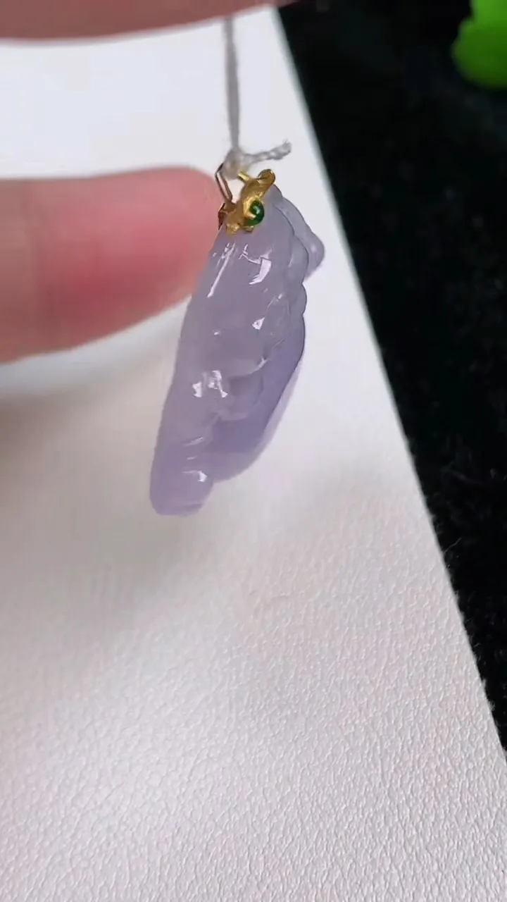 天然A货翡翠18k金紫罗兰佛公吊坠，尺寸25.5-27.5-5.2，重量:6.52g
7月3日