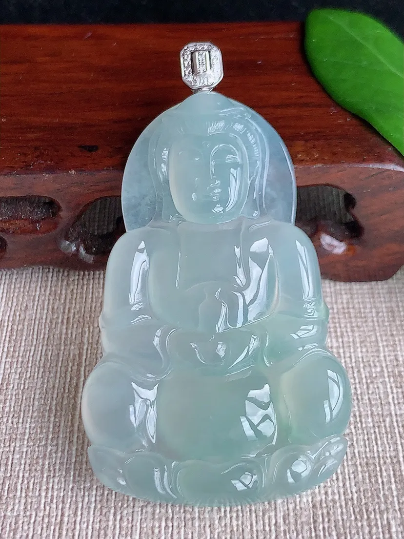 天然A货翡翠18K金伴晴水正装观音吊坠尺寸65.4×57.2×36.3×6m量23.40g 0702
