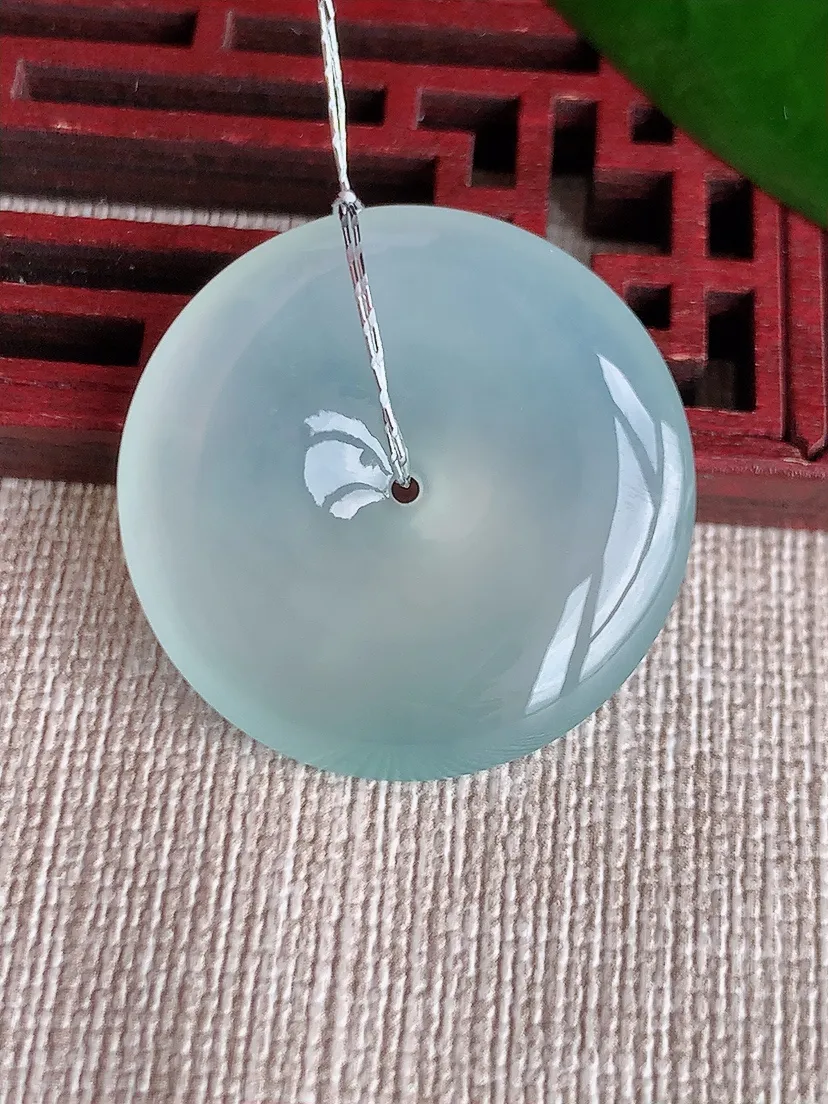 天然A货翡翠白月光平安扣吊坠尺寸28.8×6m量10.40g 0702