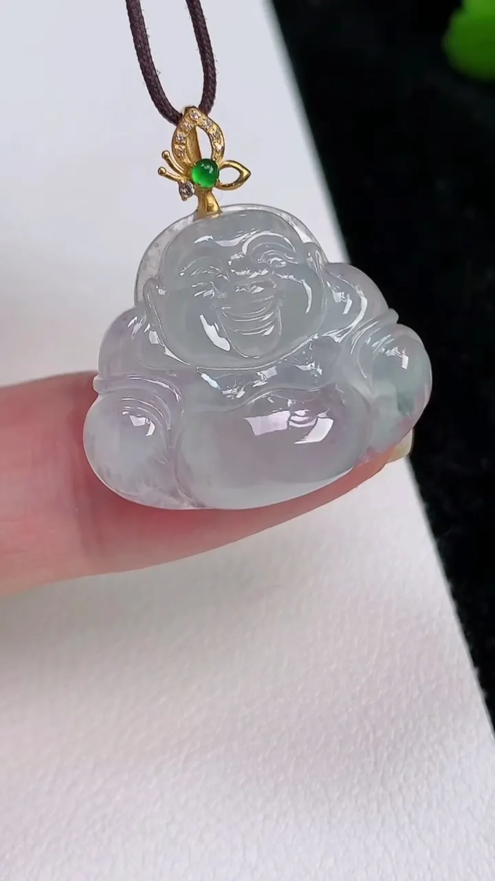 天然A货翡翠种佛公吊坠，尺寸20-24.7-5.7，重量:4.60g
7月3日
