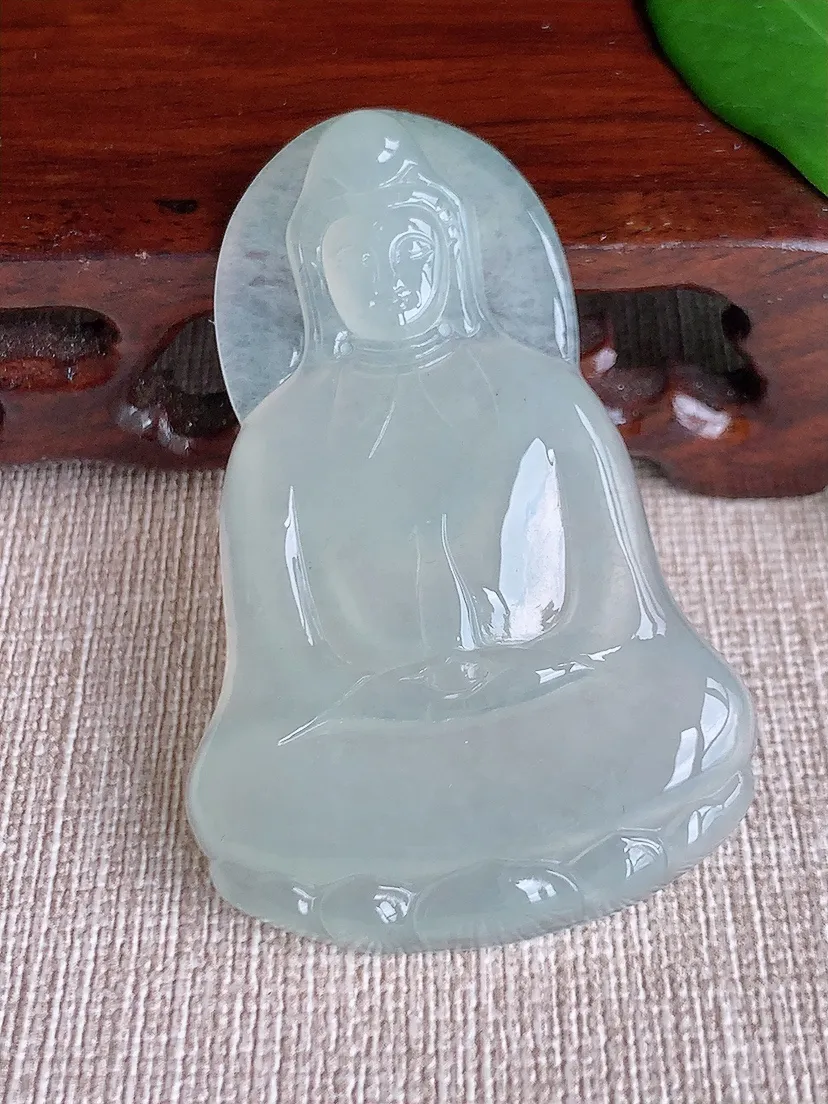 天然A货翡翠晴水观音吊坠尺寸56×36.5×5.8m量21.36g 0702