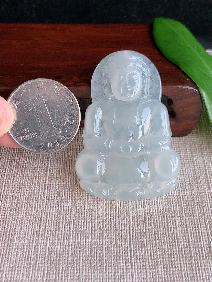 天然A货翡翠正装观音吊坠尺寸50.2×34.7×5.5m量16.56g 0704