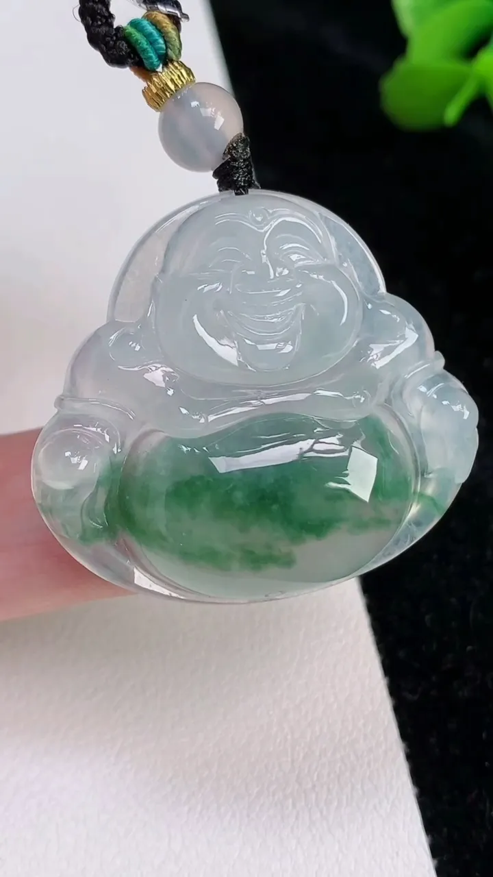 天然A货翡翠佛公吊坠，尺寸31.6-35.5-6，重量:13.18g
7月4日