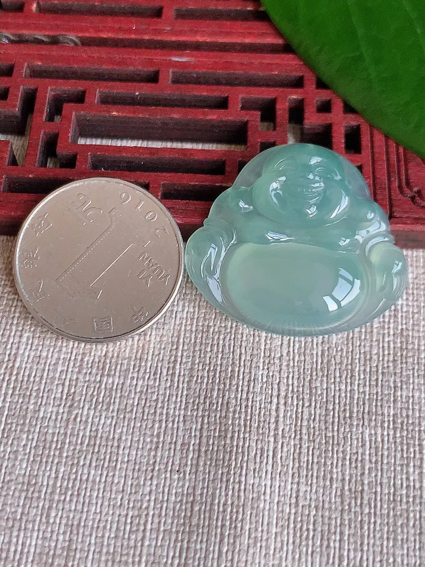 天然A货翡翠晴水佛公吊坠尺寸28.8×32.6×5.8m量8.35g 0704