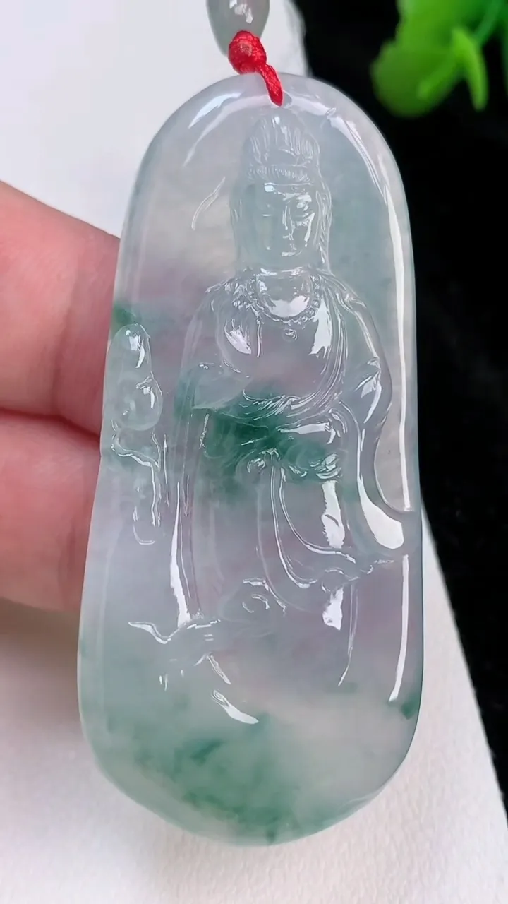 天然A货翡翠观音菩萨吊坠，尺寸60.2-27.4-5.6，重量:21.44g
7月4日