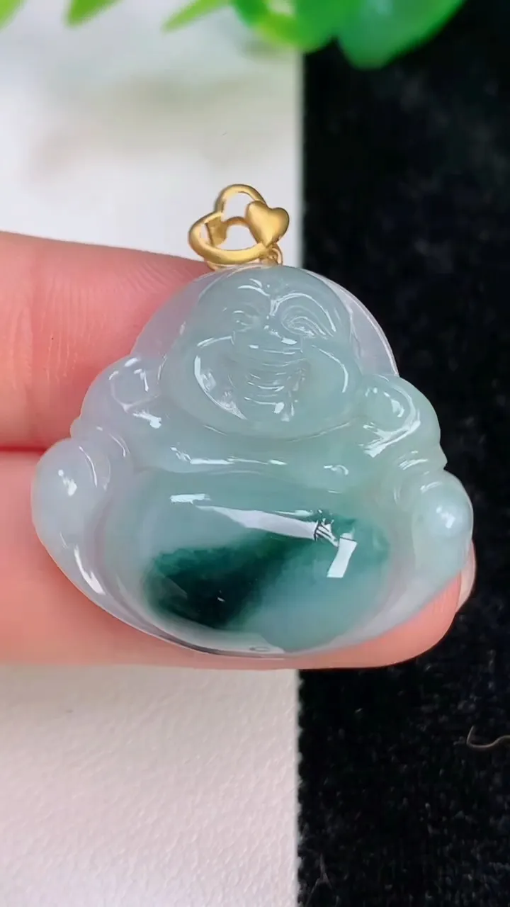 天然A货翡翠18k金飘花佛公吊坠，尺寸26.7-29.8-6，重量:6.73g
7月5日