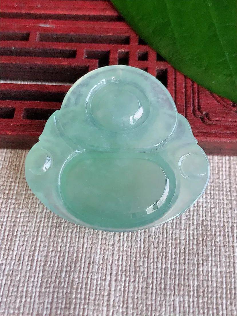 天然A货翡翠晴水飘花佛公吊坠尺寸33.4×35.8×6m量11.09g 0704