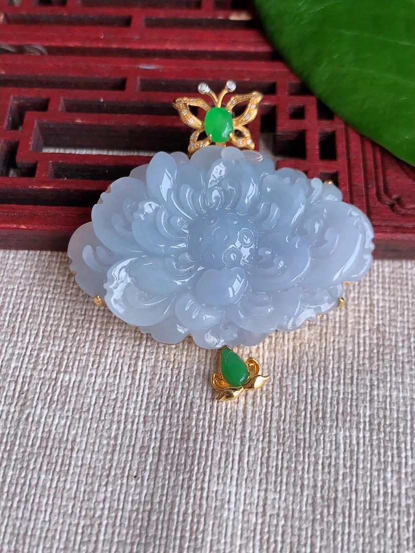 天然A货翡翠18K紫罗兰荷花和吊坠 尺寸44×27×41×9m量13.28g 0704