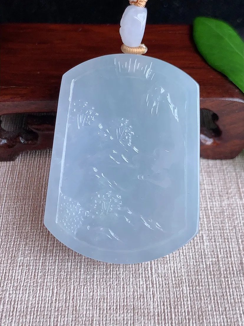 天然A货翡翠紫底生肖马吊坠尺寸53.5×39×11.7m量63.43g 0704