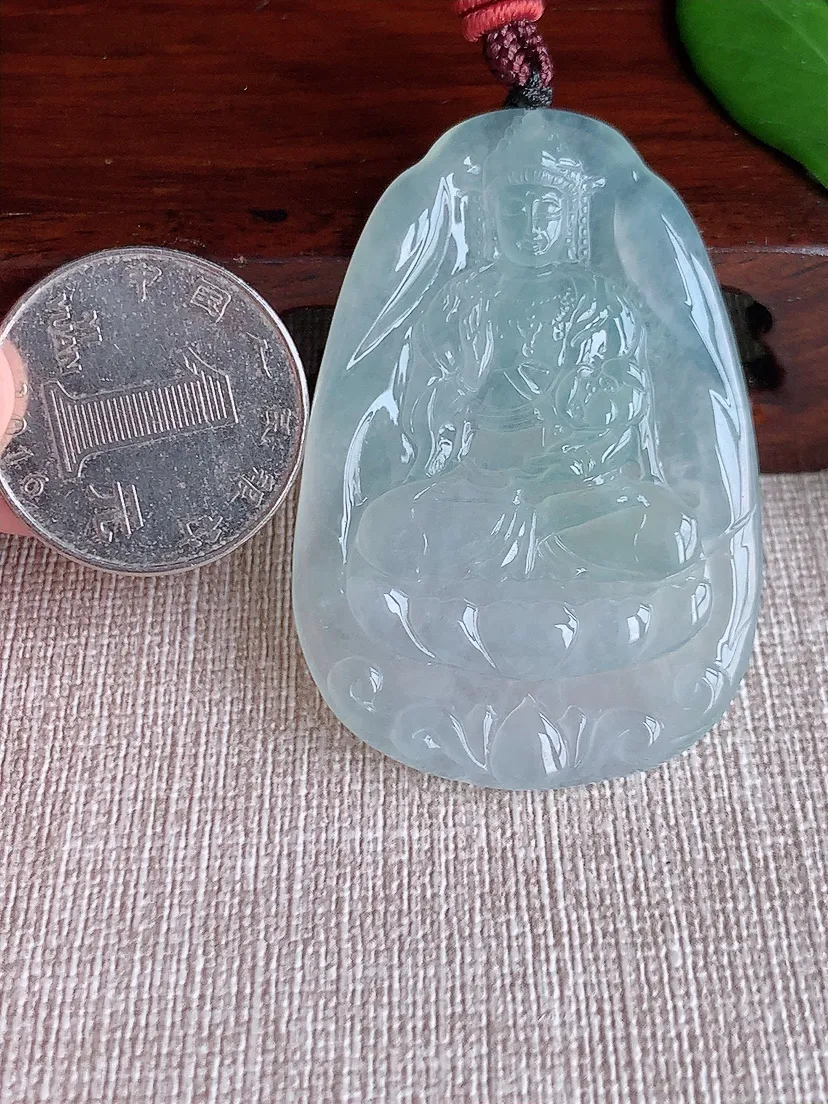 天然A货翡翠晴水大势至菩萨吊坠尺寸50.8×34.6×5m量21.37g 0704
