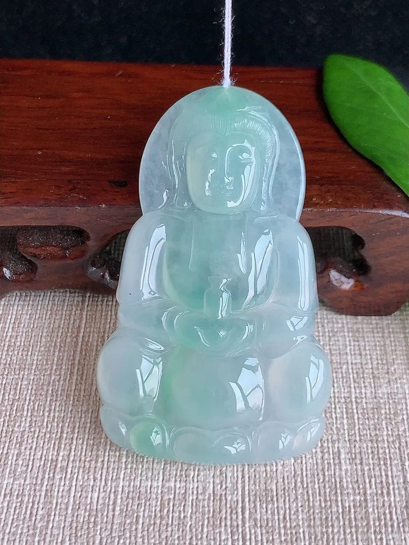 天然A货翡翠晴绿正装观音吊坠尺寸57.7×35.4×5.7m量21.55g 0704