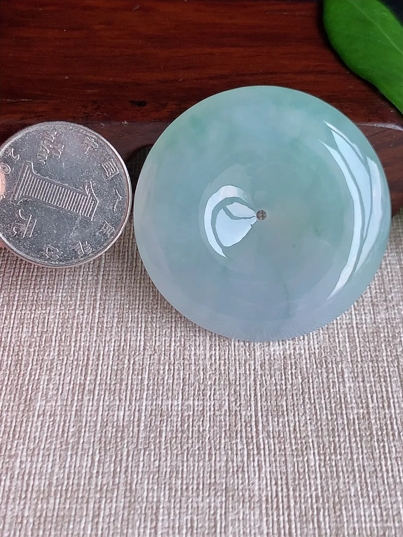 天然A货翡翠晴水大平安扣吊坠尺寸42.4×8.5m量33.85g 0704