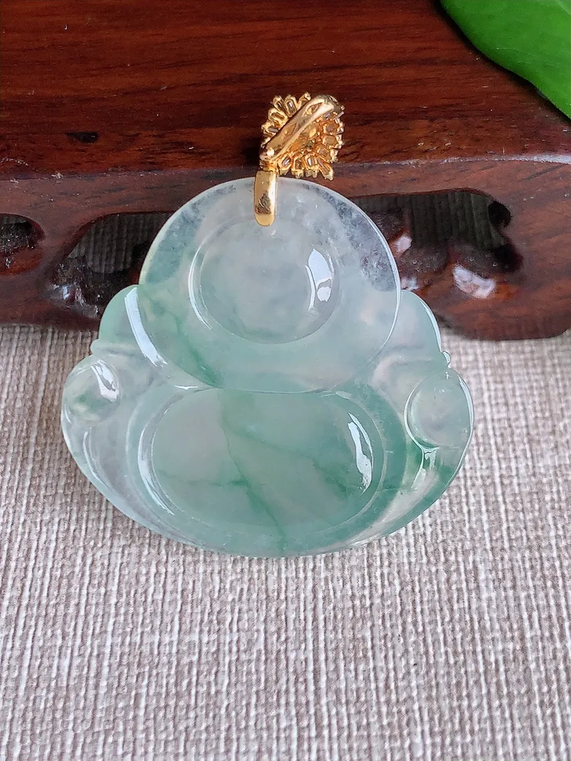 天然A货翡翠18K金伴飘花佛公吊坠 尺寸43×33.2×36.5×6.3m量12.95g 0704