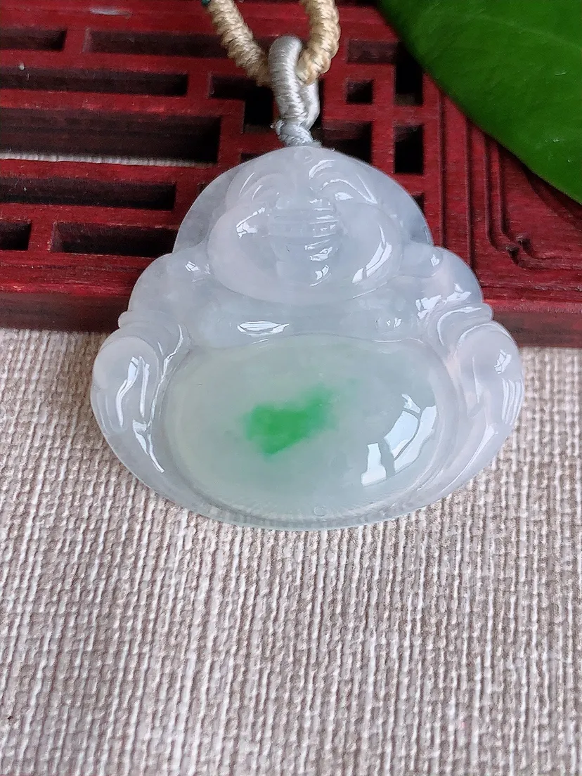 天然A货翡翠飘绿佛公吊坠尺寸30.4×33.5×5.7m量11.65g 0704