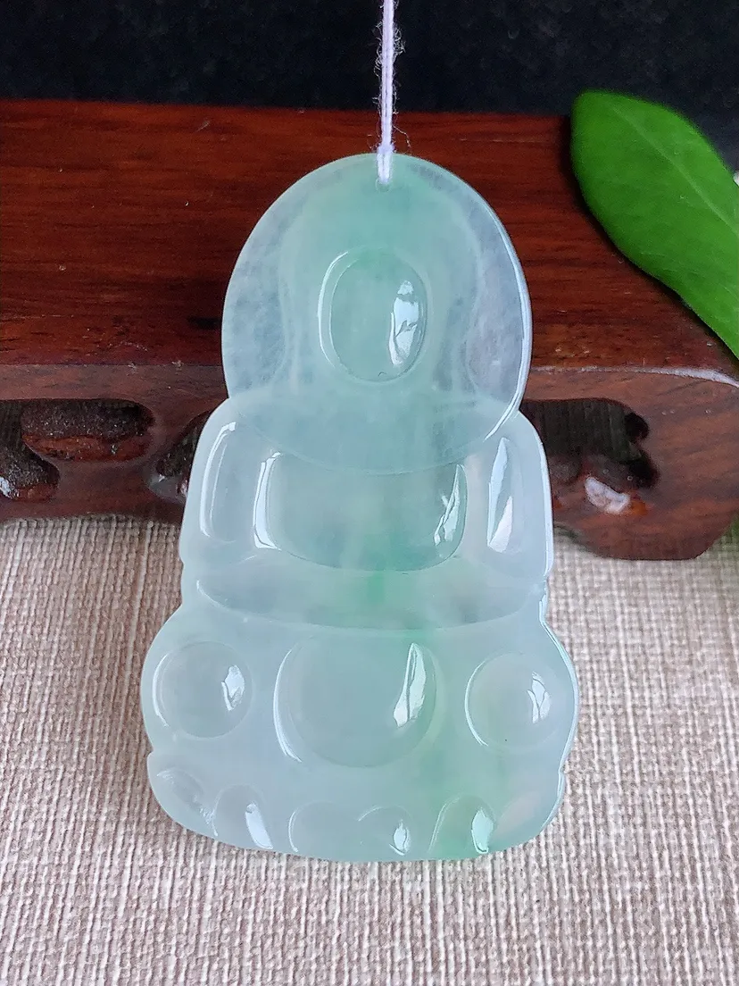天然A货翡翠晴绿正装观音吊坠尺寸57.7×35.4×5.7m量21.55g 0704