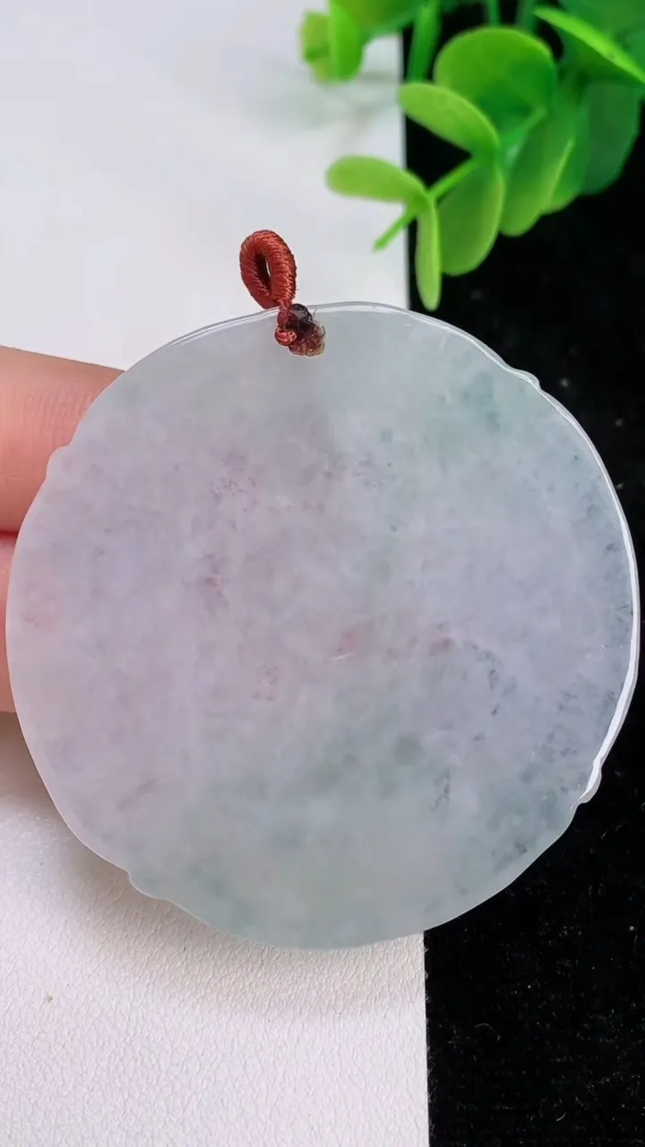 天然A货翡翠普贤菩萨吊坠，尺寸54.3-54-5，重量:30.00g
7月7日