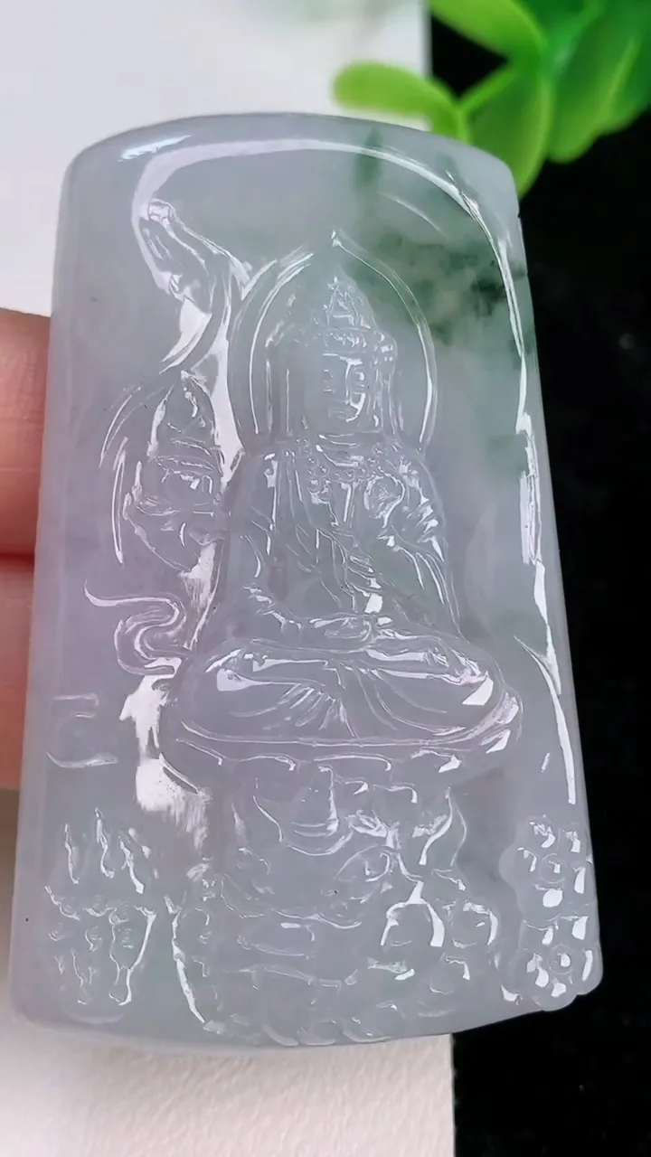 天然A货翡翠文殊菩萨吊坠，尺寸60.3-37.5-5.3，重量:26.64g
7月7日