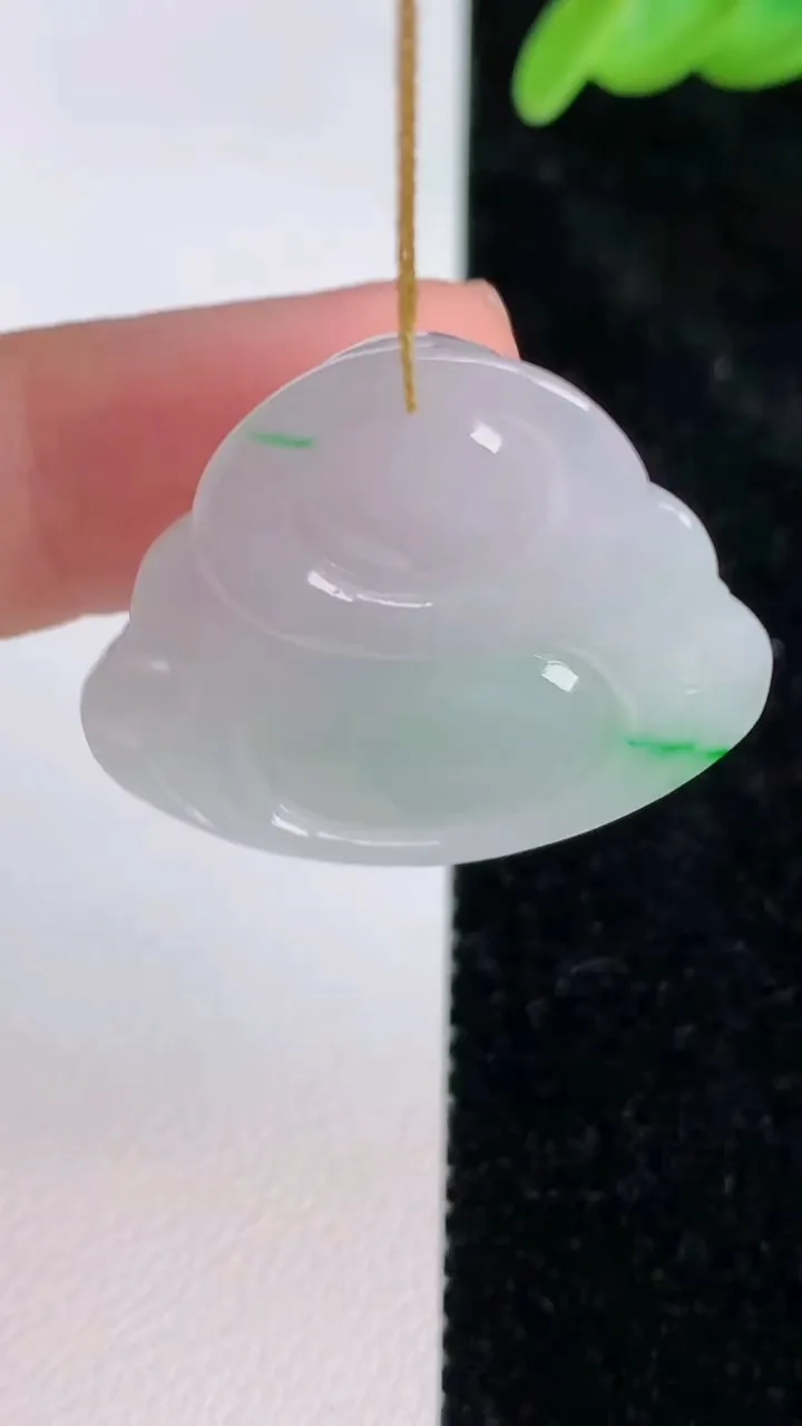 天然A货翡翠佛公吊坠，尺寸26.5-29-6.3，重量:7.60g
7月8日