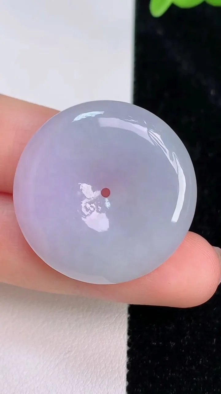 天然A货翡翠紫罗兰平安扣吊坠，尺寸29.5-5.8，重量:10.58g
7月8日