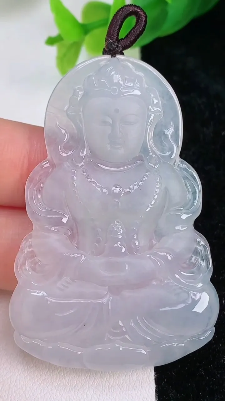 天然A货翡翠度母吊坠，尺寸55-37.4-5，重量:14.76g
7月10日