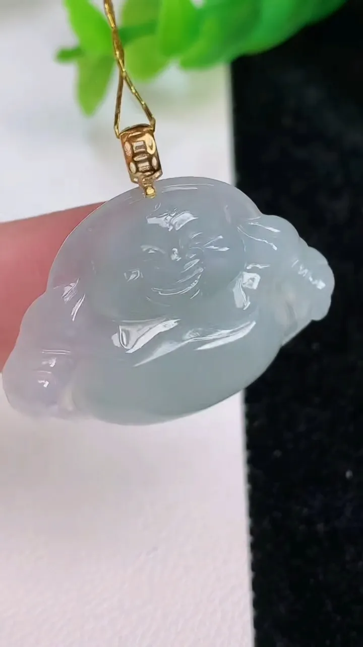 天然A货翡翠佛公吊坠，尺寸23.3-29.3-6，重量:6.46g
7月9日
