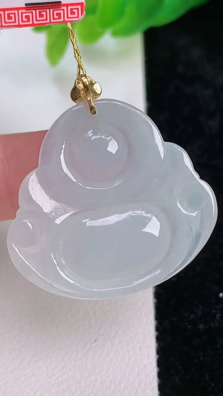 天然A货翡翠18k金飘花佛公吊坠，尺寸29.4-31.8-5，重量:6.68g
7月9日