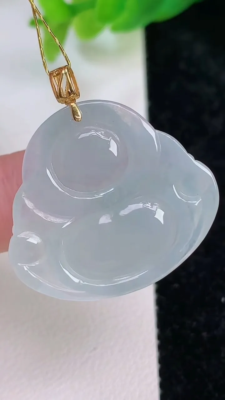 天然A货翡翠18k金飘花佛公吊坠，尺寸26.3-29-6，重量:6.75g
7月9日