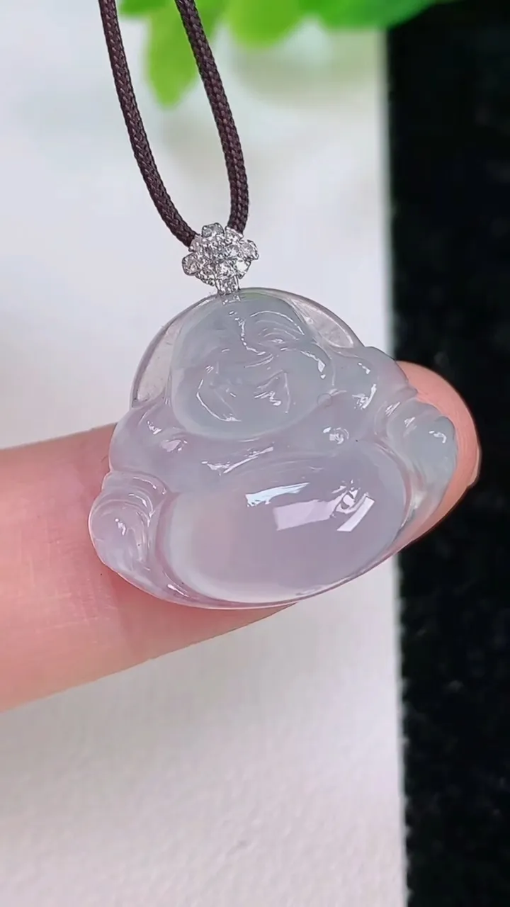 天然A货翡翠种佛公吊坠，尺寸17-20-6，重量:2.75g
7月10日