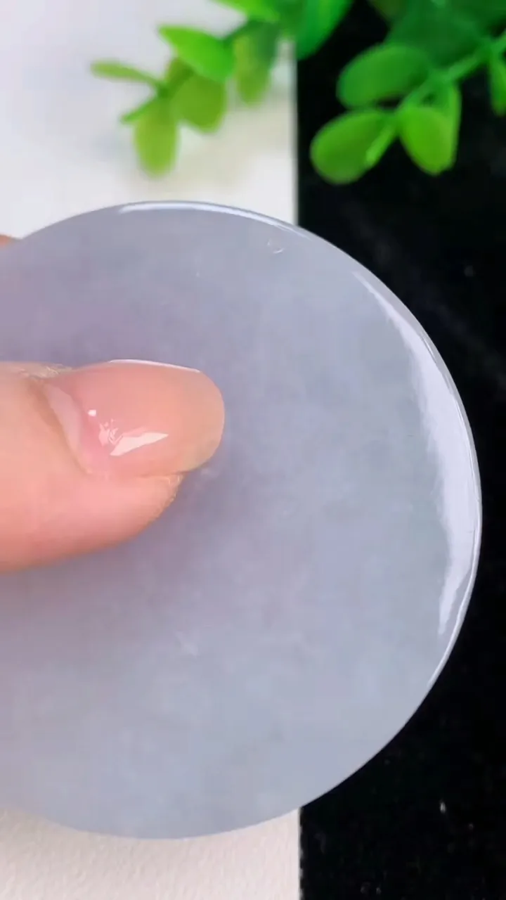 天然A货翡翠紫罗兰观音菩萨吊坠，尺寸54-6，重量:36.83g
7月10日