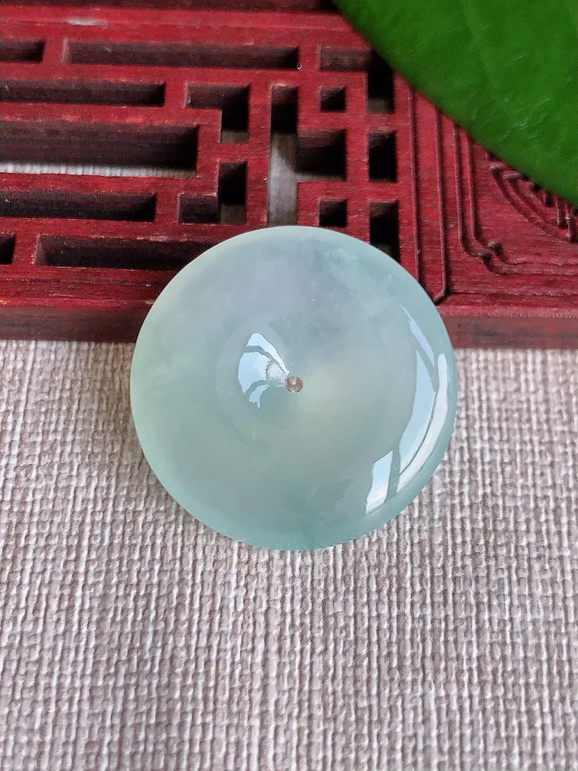 天然A货翡翠晴水平安扣吊坠尺寸25.8×5.3m量7.44g 0709