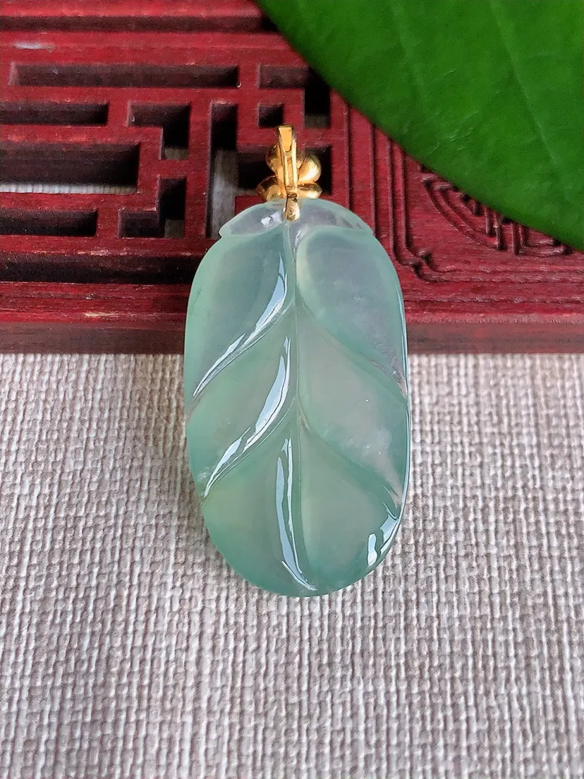 天然A货翡翠18K金扣头晴水叶子金枝玉叶吊坠尺寸39×32.5×18×4.5m量5.65g 0709