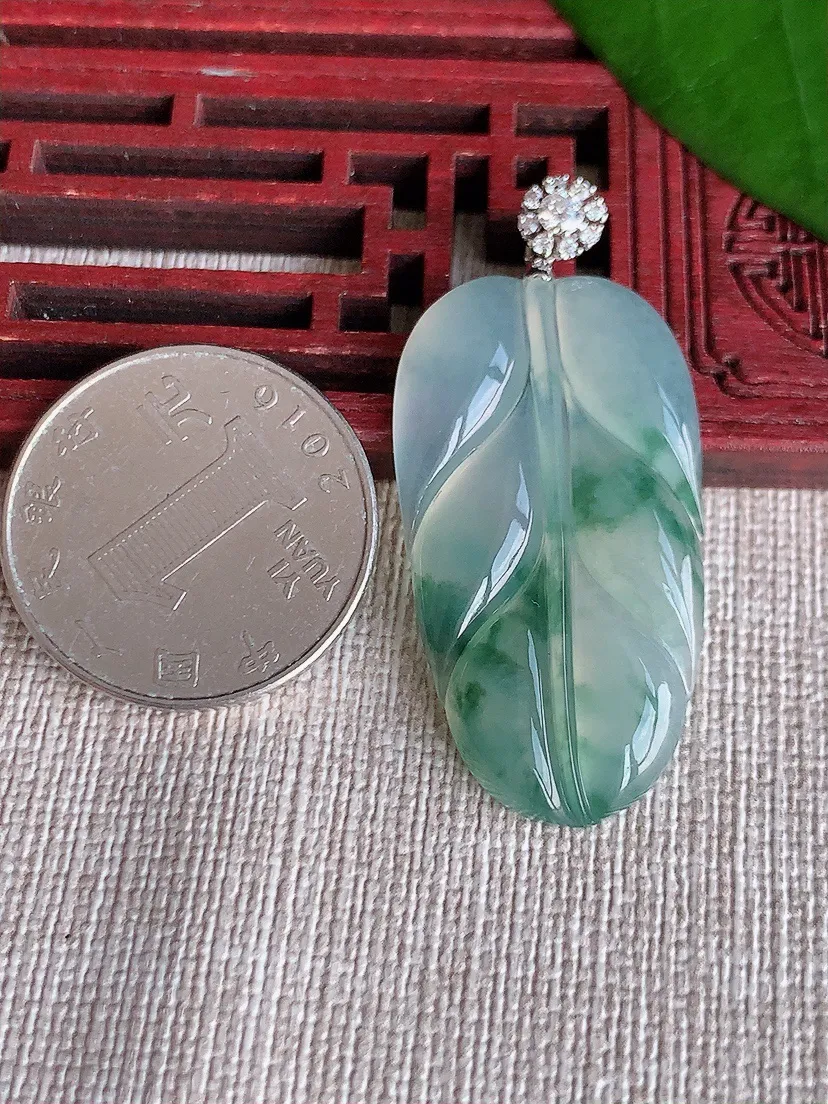 天然A货翡翠18K金伴飘花叶子金枝玉叶吊坠尺寸44.5×37×20.3×4m量7.00g 0709