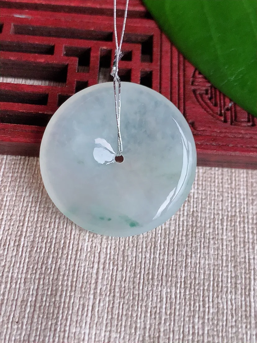 天然A货翡翠飘花平安扣吊坠尺寸29.5×4.8m量9.59g 0710