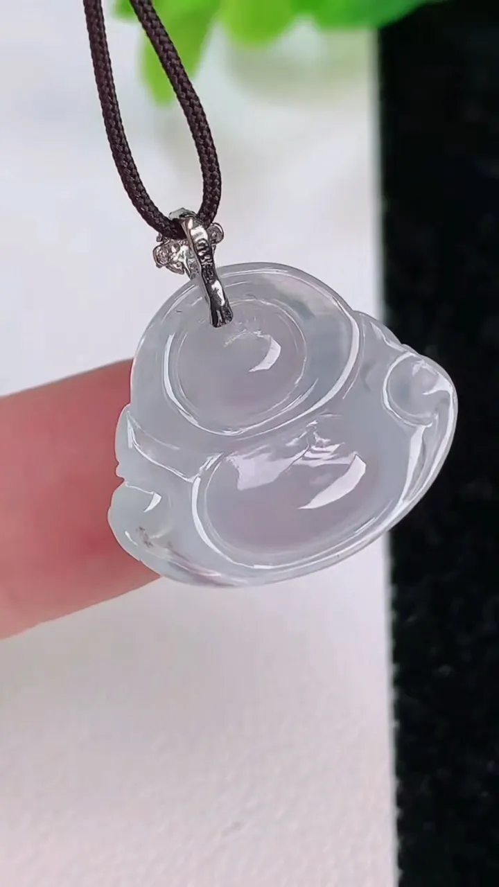天然A货翡翠种佛公吊坠，尺寸17-20-6，重量:2.75g
7月10日
