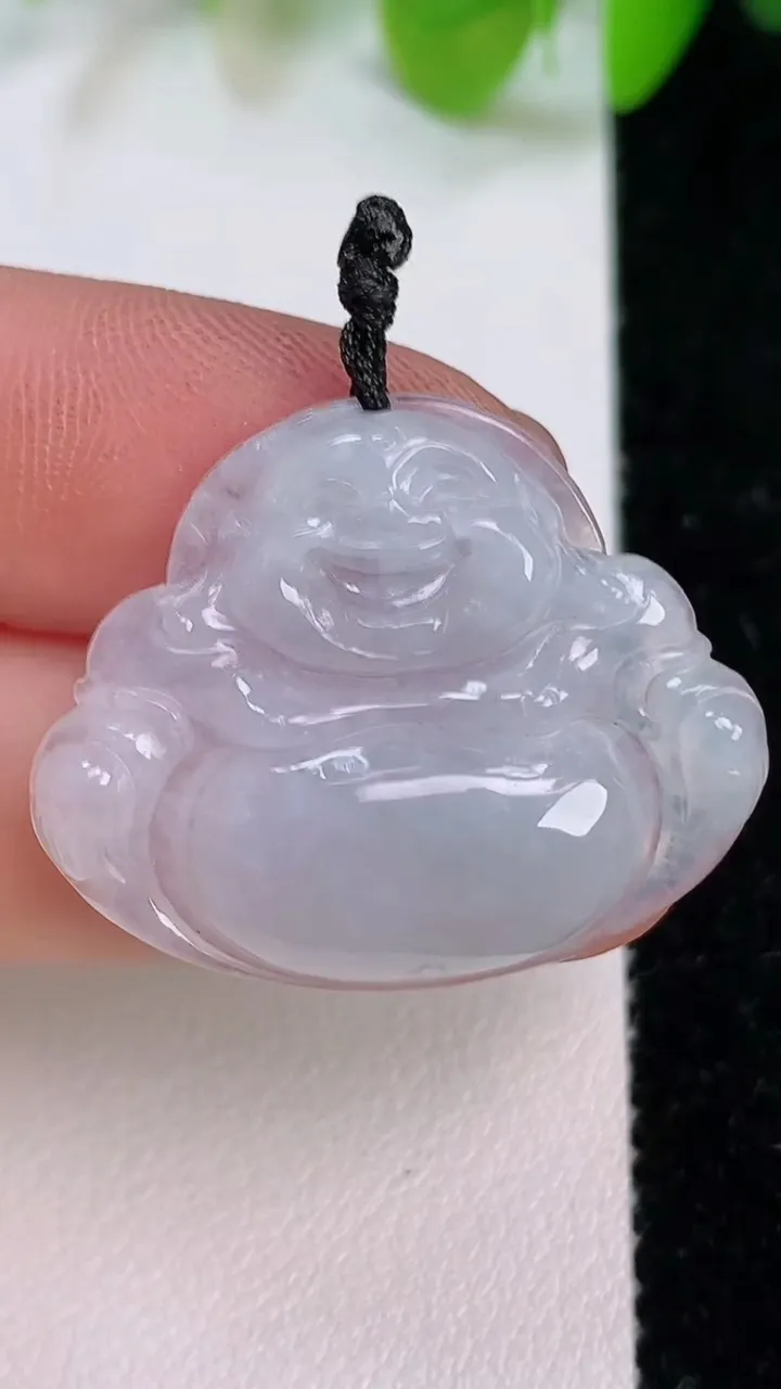 天然A货翡翠佛公吊坠，尺寸24.3-29.8-4.6，重量:4.89g
7月11日
