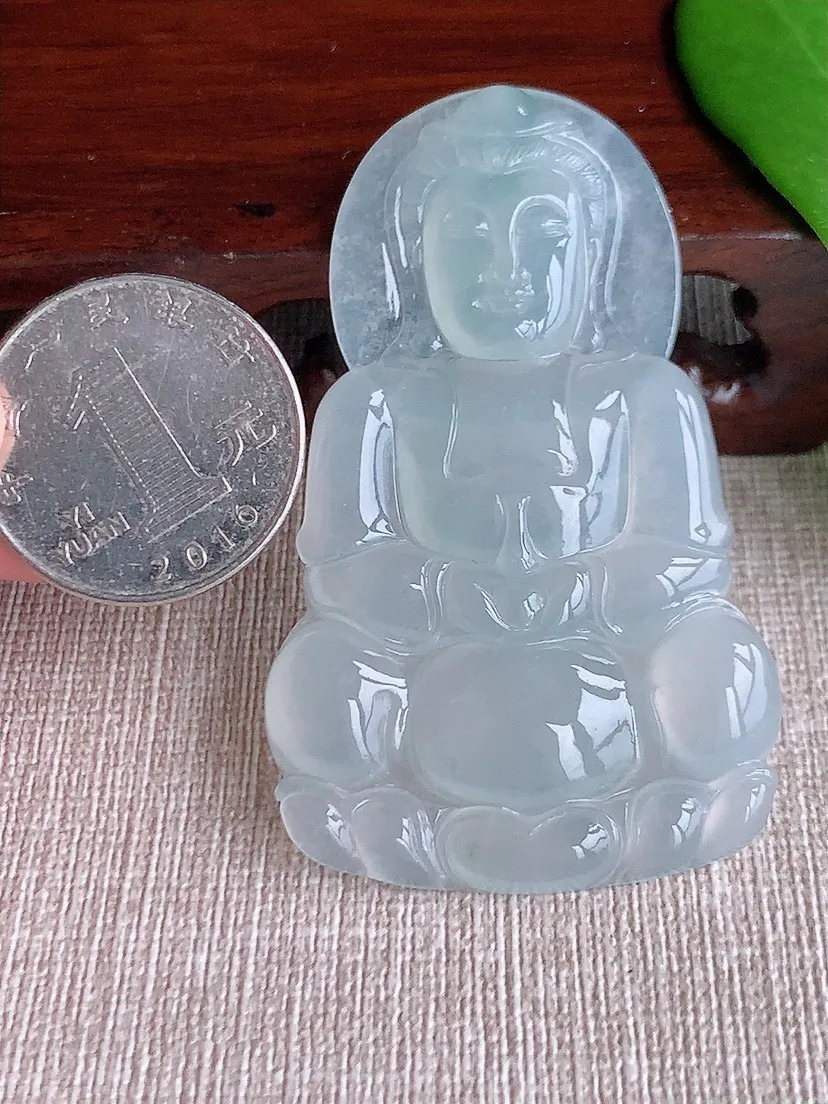 天然A货翡翠白月光正装观音吊坠尺寸61.5×37.4×5m量20.80g 0710