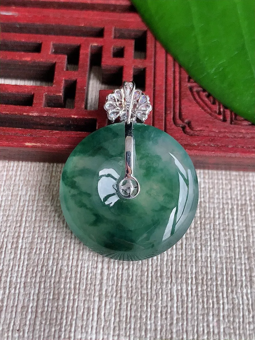 天然A货翡翠18K金伴飘花平安扣吊坠尺寸31.5×24×5.3m量7.17g 0710