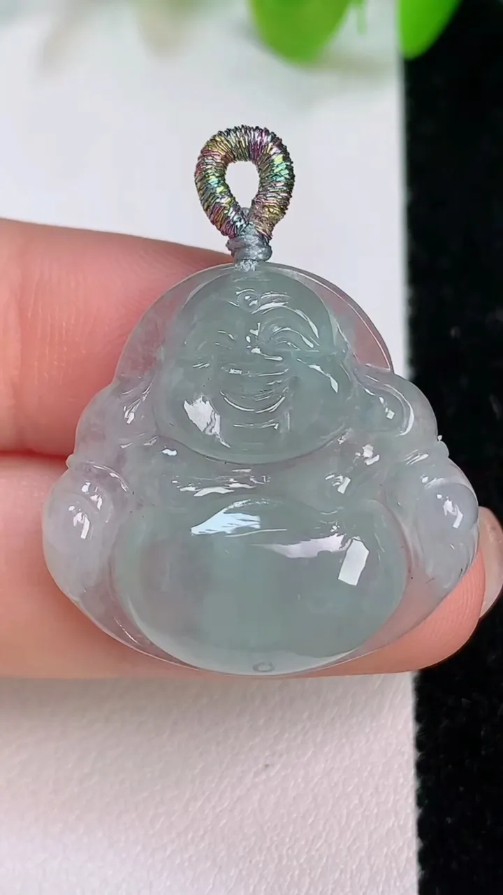 天然A货翡翠佛公吊坠，尺寸26-27.4-6，重量:6.37g
7月11日