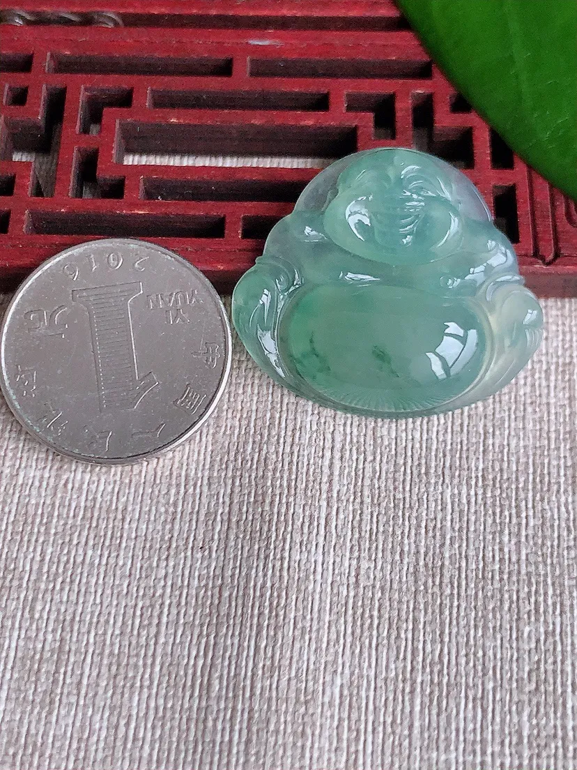 天然A货翡翠飘花佛公吊坠尺寸29.4×33.3×6m量8.68g 0710