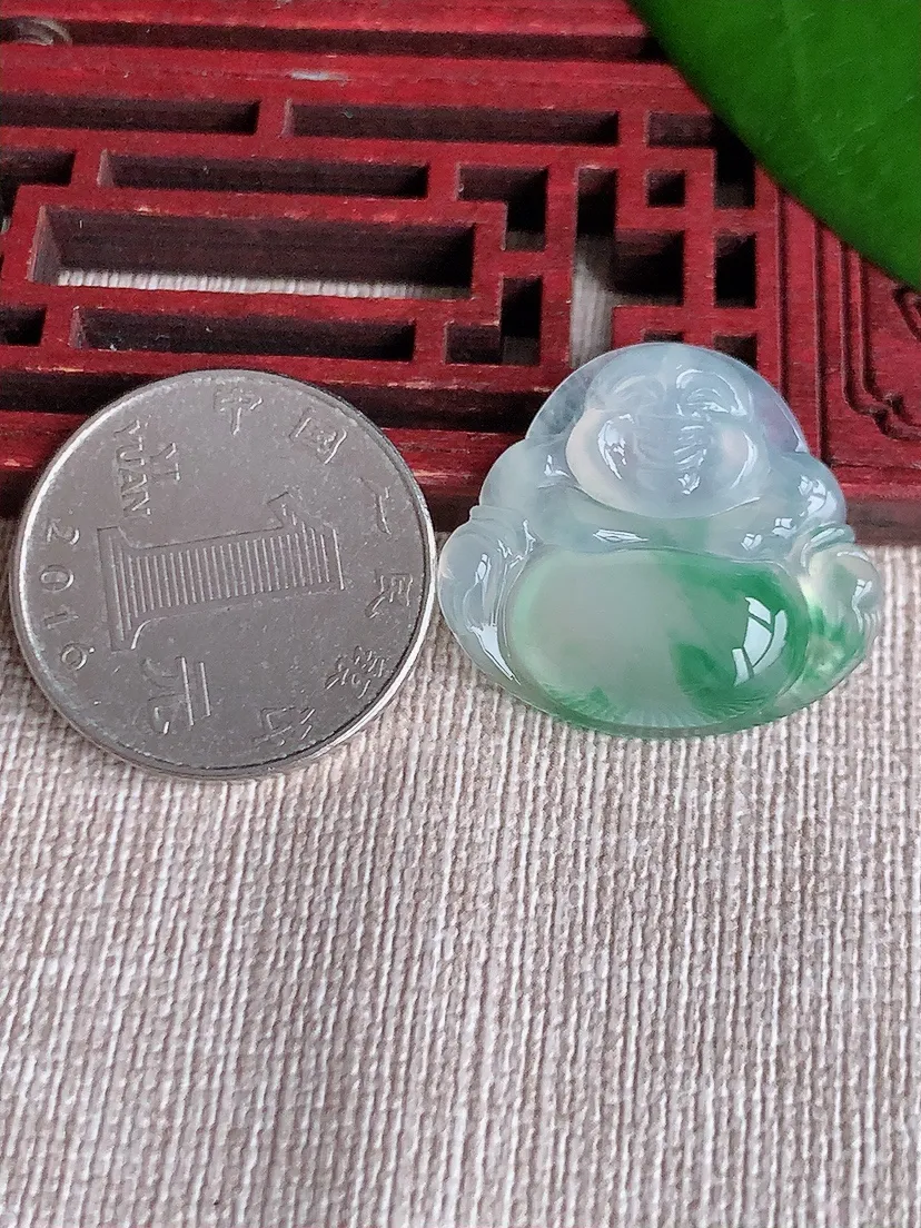 天然A货翡翠飘花佛公吊坠尺寸23.3×25.6×5m量5.00g 0710